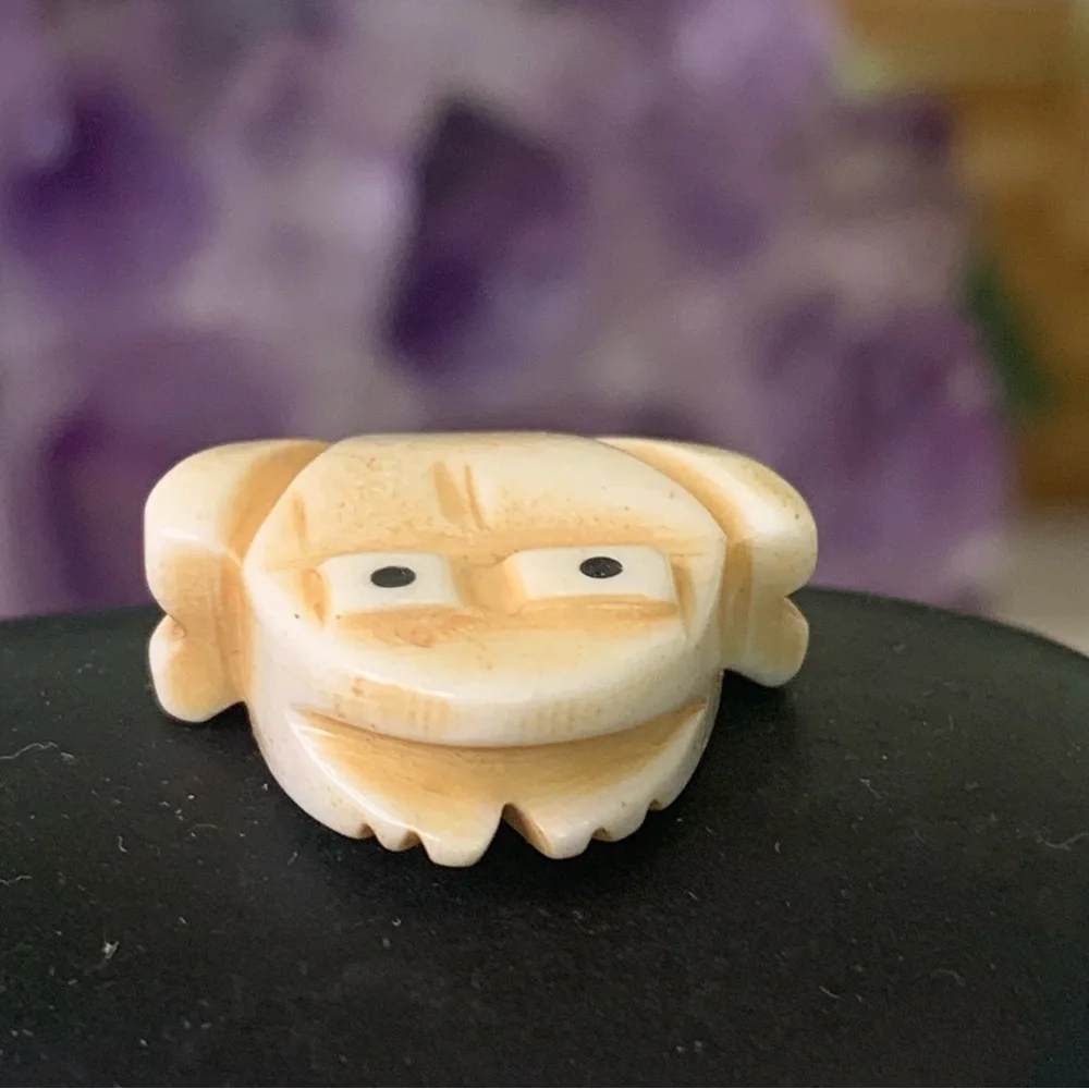Hand Carved Frog Bone Bead Native American Style Miniature Fetish Animal .8